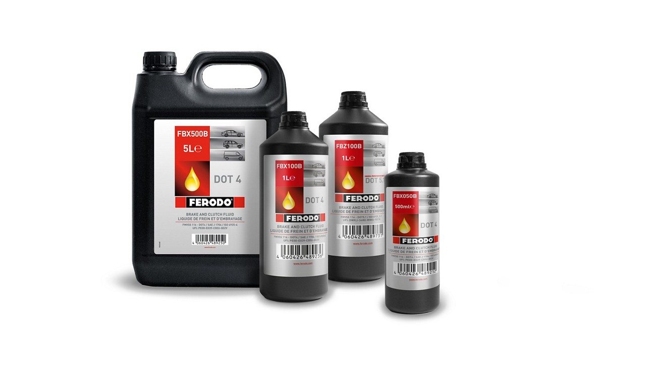 FER120_Ferodo_Brake_Fluid_Family_Shot_B_02 FER120_Ferodo_Brake_Fluid_Family_Shot_B_02